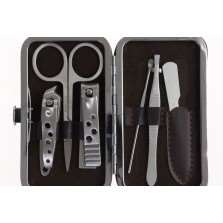 Set per manicure composto da 6 strumenti - Da viaggio - FR31